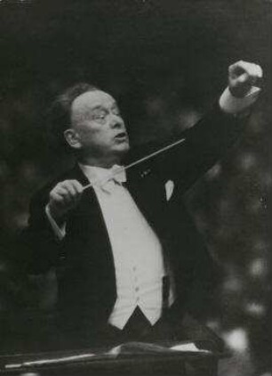 Willem Mengelberg dirigiert in Amsterdam