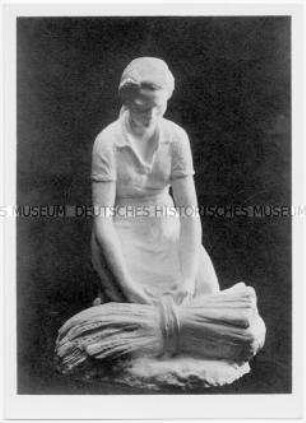 Skulptur "Beim Reichsarbeitsdienst", Postkarte zur RAD-Kunstschau Prag 1944