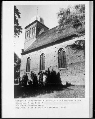 Dorfkirche — Langhaus