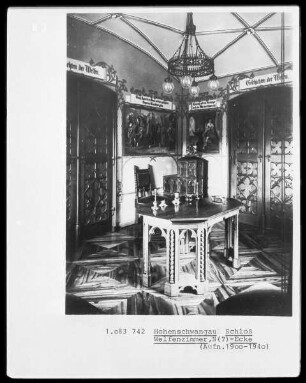Schloss Hohenschwangau — Wohnung König Maximilians II. und König Ludwigs II. — Welfenzimmer & Ehemalige Bibliothek