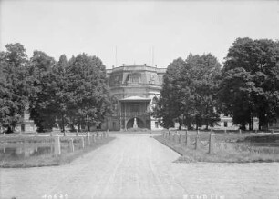Herrenhaus