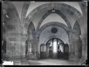 Kirche; Vorhalle