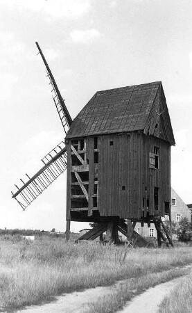 Großtreben-Zwethau-Rosenfeld. Bockmühle, ruinös