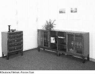 Kommode und Sidebord (1983; VEB Möbelkombinat Dresden-Hellerau)
