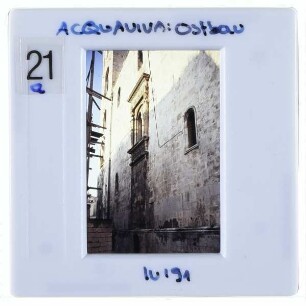 Acquaviva delle Fonti, Kathedrale : Außenansicht Querhaus