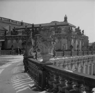Dresden. Zwinger, Blick von der Bogengalerie L zum Französischen Pavillon