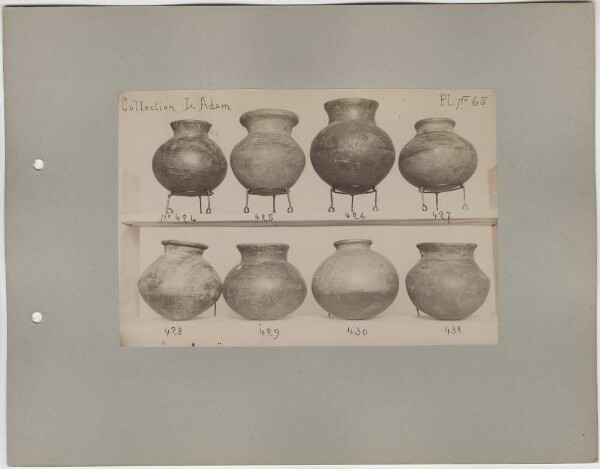 Eight clay vessels. Collection L. Adam