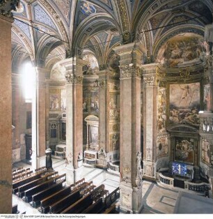 Santa Maria dell'Anima, rechtes Seitenschiff