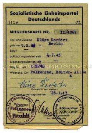 Mitgliedskarte der SED - Personenkonvolut