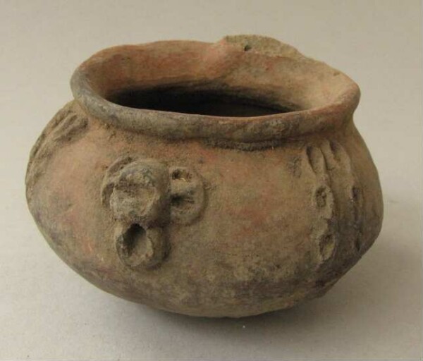 Clay vessel