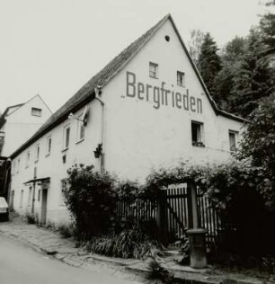 Haus Bergfrieden