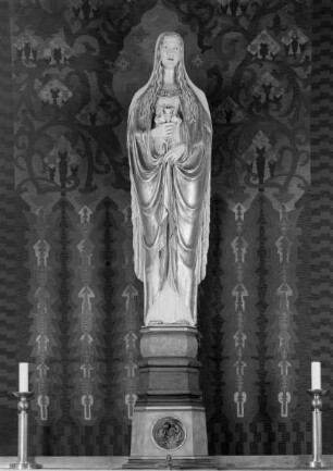Nördlicher Seitenaltar — Marienfigur, Unbefleckte Empfängnis