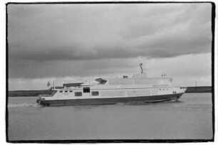 Delfini Express (1975), Kapaut Shipping Co., Piraeus