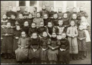 Gruppenfoto einer Schulklasse