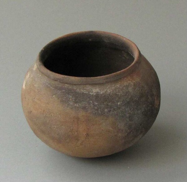 Clay vessel