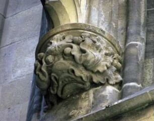 figürliche Konsole: Blattmaske