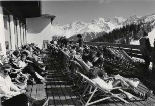 Terasse des Kölner Hauses in Serfaus