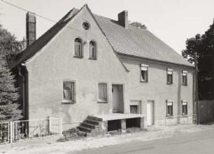 Schönwölkau-Kleinwölkau. Ehemalige Wassermühle Kleinwölkau, Am Mühlteich 5. Straßenansicht