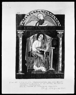 Perikopenbuch Kaiser Heinrichs II. für den Bamberger Dom — Johannes als schreibender Evangelist, Folio 5verso