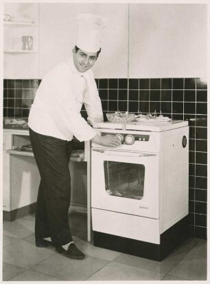 Vico Torriani am Elektroherd der Neff GmbH