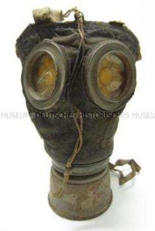 Gasmaske 17