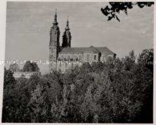 Bad Staffelstein, Basilika Vierzehnheiligen (Wallfahrtskirche), Ansicht von Süden