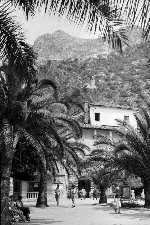 Kotor, Cattaro: Stadttor vom Hafenplatz