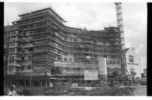 Kleinbildnegative: Neubau, Innsbrucker Platz, 1984