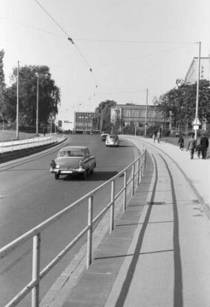 Leverkusen: Straße