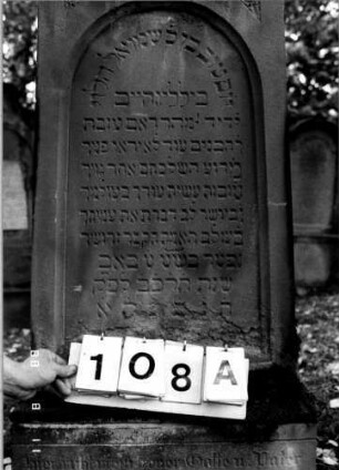Grabstein 108A