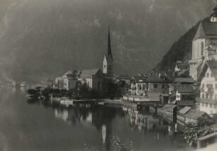 Ostalpen. Salzkammergut. Hallstatt am See