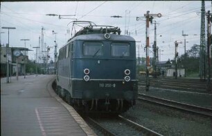 Mönchengladbach Hbf. Lok 110 250 Ausfahrsignale Kurzflügel