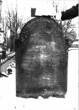 Grabstein 476