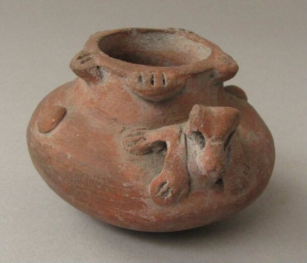 Clay vessel