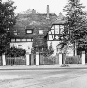 Ehem. Forsthaus (Mischbau); Dreieich, Buchschlager Allee 4