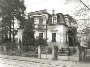 Dresden-Blasewitz, Ludwig-Hartmann-Straße 20. Villa (1886/1900)