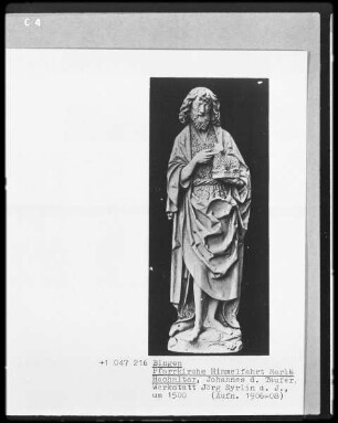 Statue