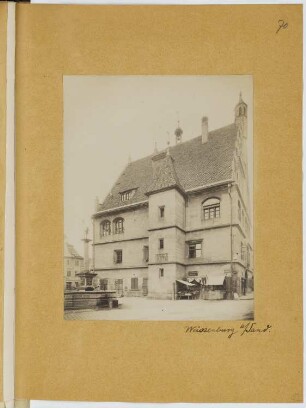 Rathaus, Weißenburg: Seitenansicht (aus: Skizzen- und Fotoalbum 24)