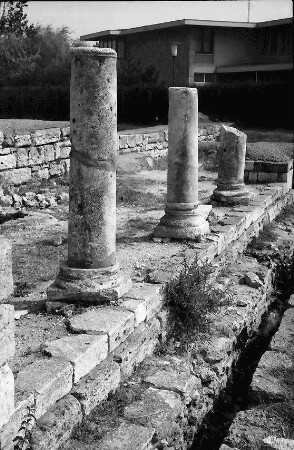 Mangalia: Säulenstümpfe der Christlichen Basilika
