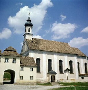Katholische Pfarrkirche Sankt Johann Baptist