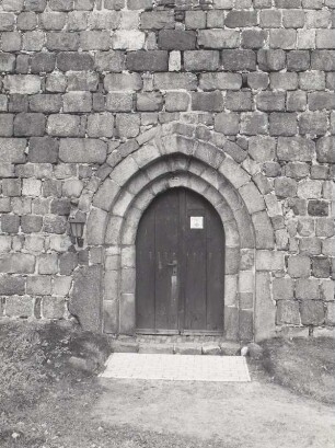 Evangelische Dorfkirche
