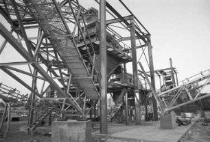 Privatwirtschaftliche Recycling-Anlage für Bauschutt und Inertmaterial von Gerhard und Udo Glaser in Knielingen