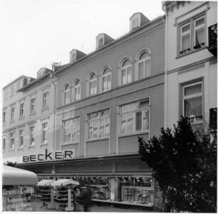Wohnhaus; Bad Homburg, Louisenstraße 81