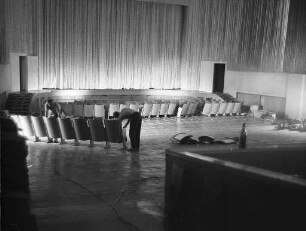 Umbau des Kinos Schauburg in ein modernes Cinerama-Theater.