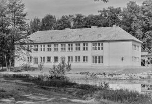 Neubau Zentralschule Baruth : Baruth. Neubau der Schule. Außenansicht
