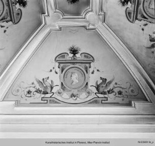 Deckenmalerei des Dichterzimmers mit Porträts von Dante, Petrarca, Tasso und Ariost