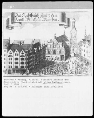 Ansicht des Marienplatzes (Marktplatz) mit altem Rathaus (nach Ost)