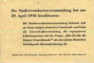 Propagandaflugblatt mit einem Auszug aus einem Beschluss der Stadtverordnetenversammlung der Berliner Westsektoren gegen das Volksbegehren für die Einheit Deutschlands
