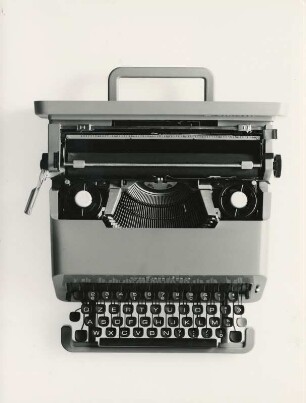 Olivetti Kleinschreibmaschine "Valentine" von Ettore Sottsass
