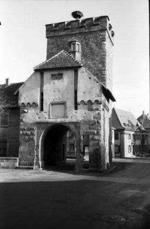 Cernay, Sennheim: Stadttor, Außenseite